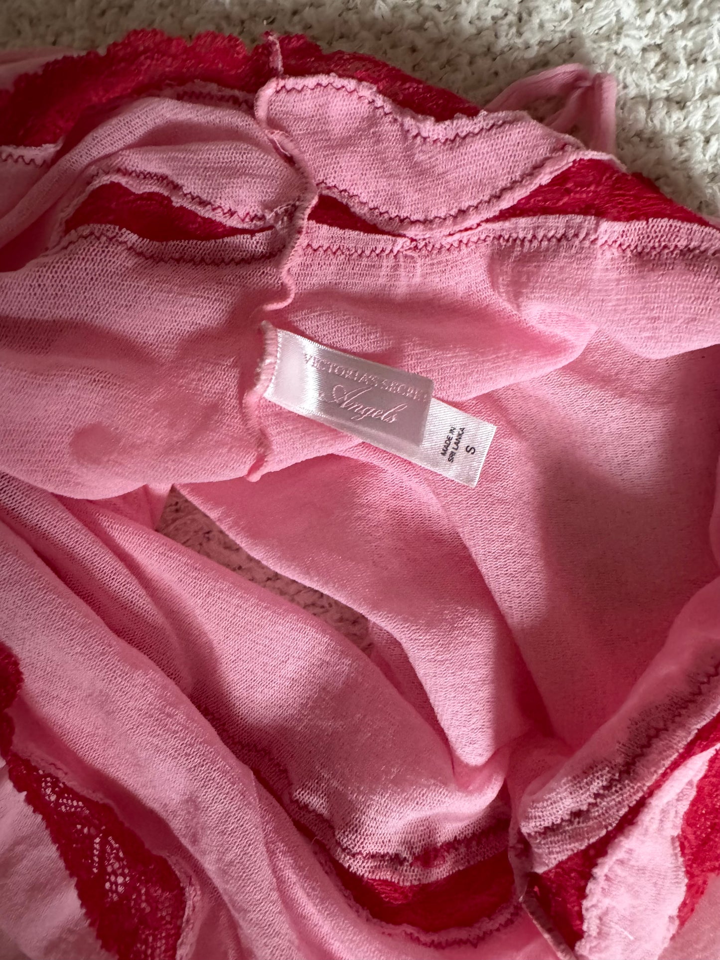 Victoria’s Secret, pink and red cami top♥️(S)