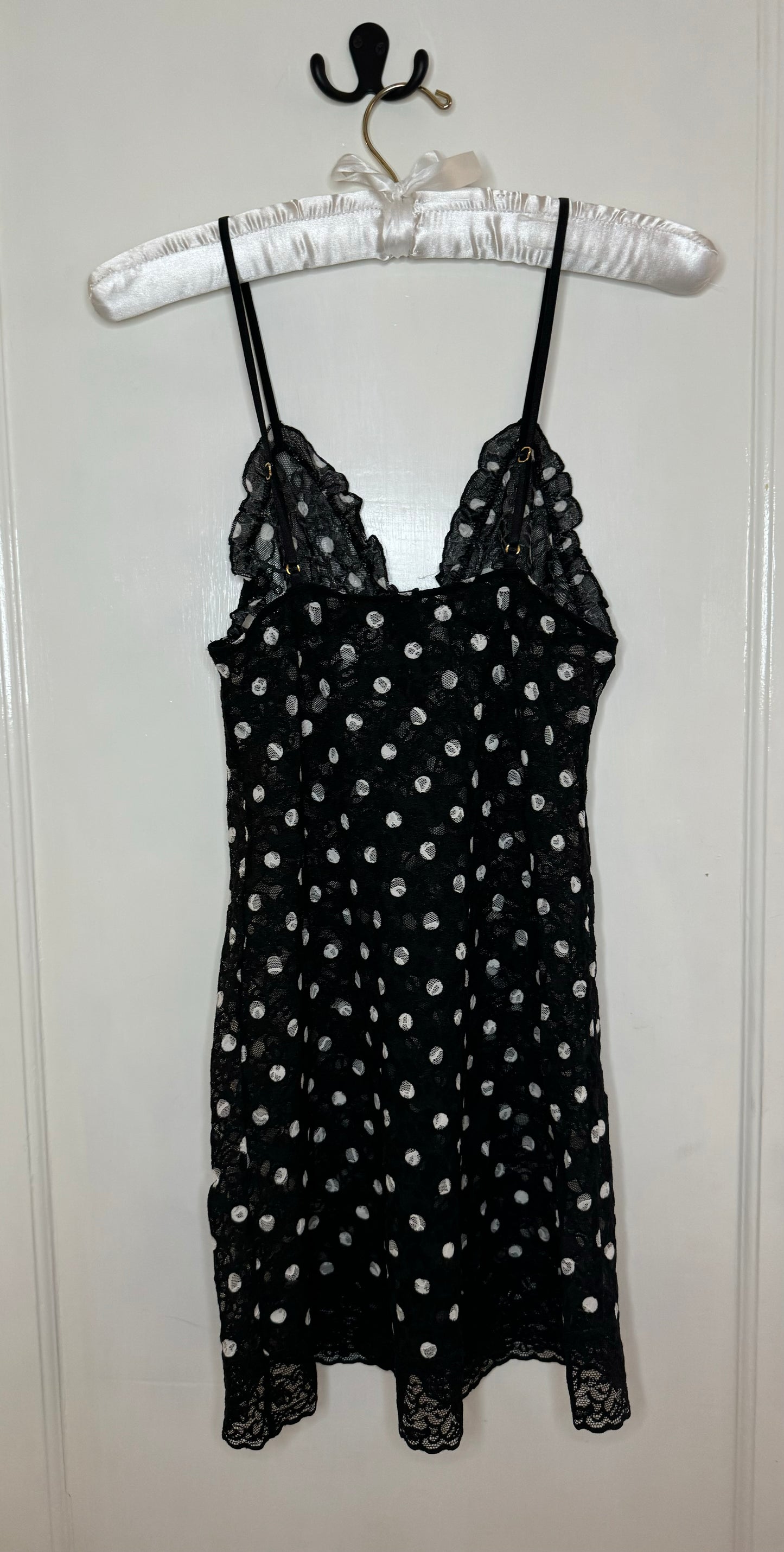 Polka dot mini slip lace dress🖤