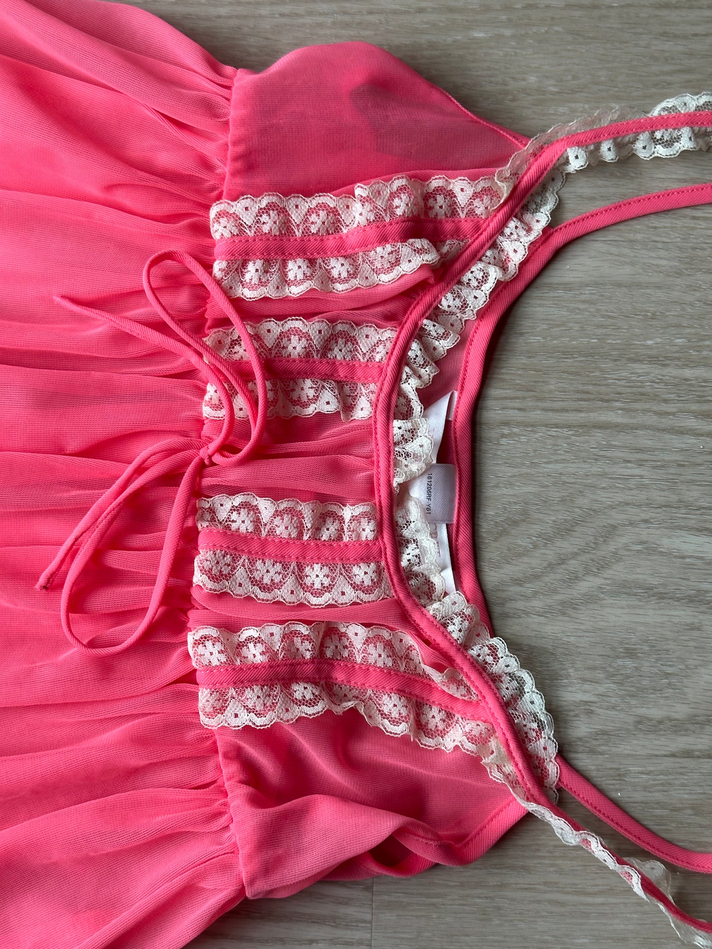 Pink and cream Victoria’s Secret cami💞