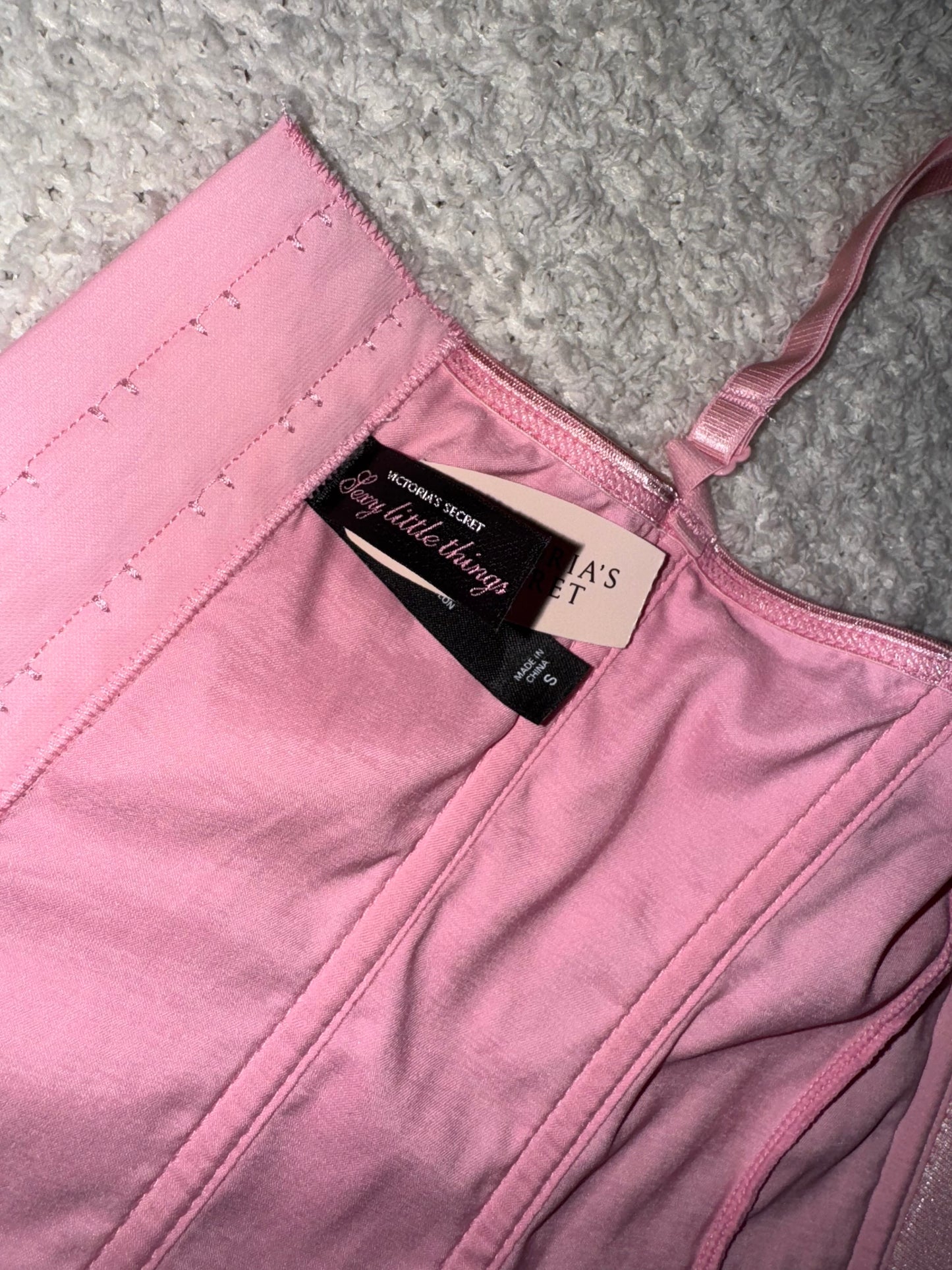 Victoria’s Secret NWT pink lace corset top(S)💝