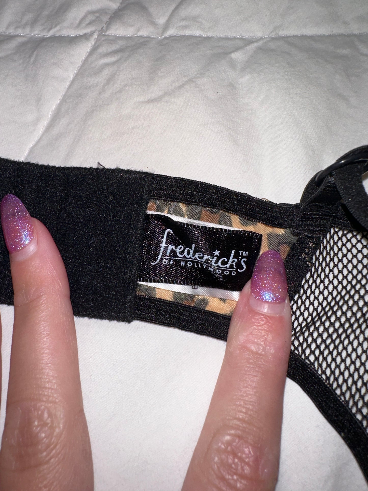 Vintage Fredricks of Hollywood corset🐆